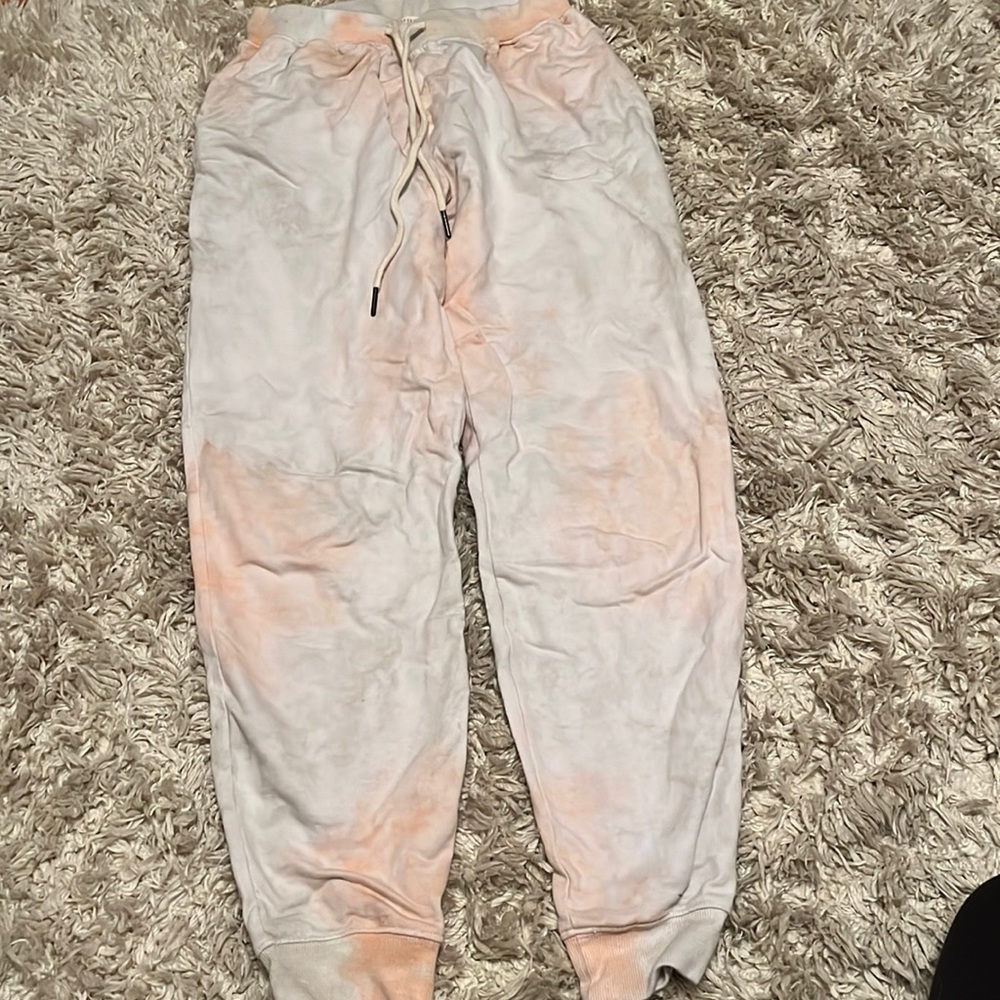 Love stitch joggers